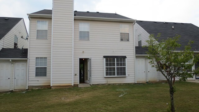 Building Photo - Welcome to the "Hello Sunny 3 Bedroom / 3 ...