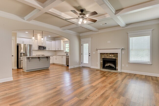 Building Photo - 4050 Stowe Dr