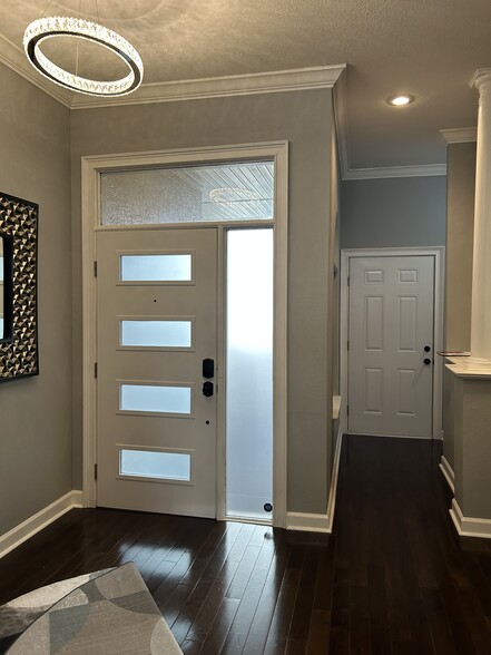 Building Photo - 348 Larboard Way