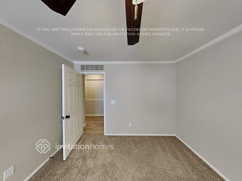 Building Photo - 2170 W Agrarian Hills Dr