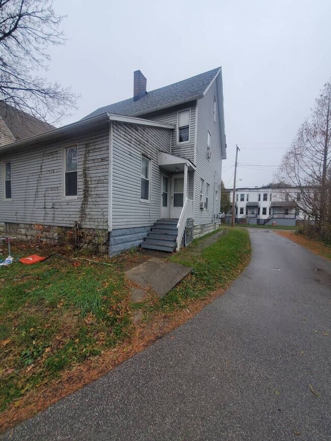 Building Photo - 4239-4241 W 24th St