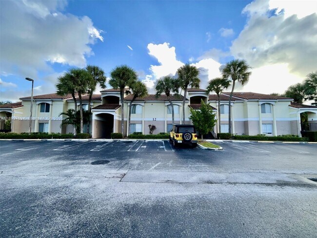 Building Photo - 815 Boynton Beach Blvd