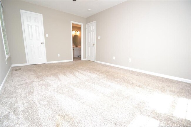 Building Photo - 804 Curtiss Dr