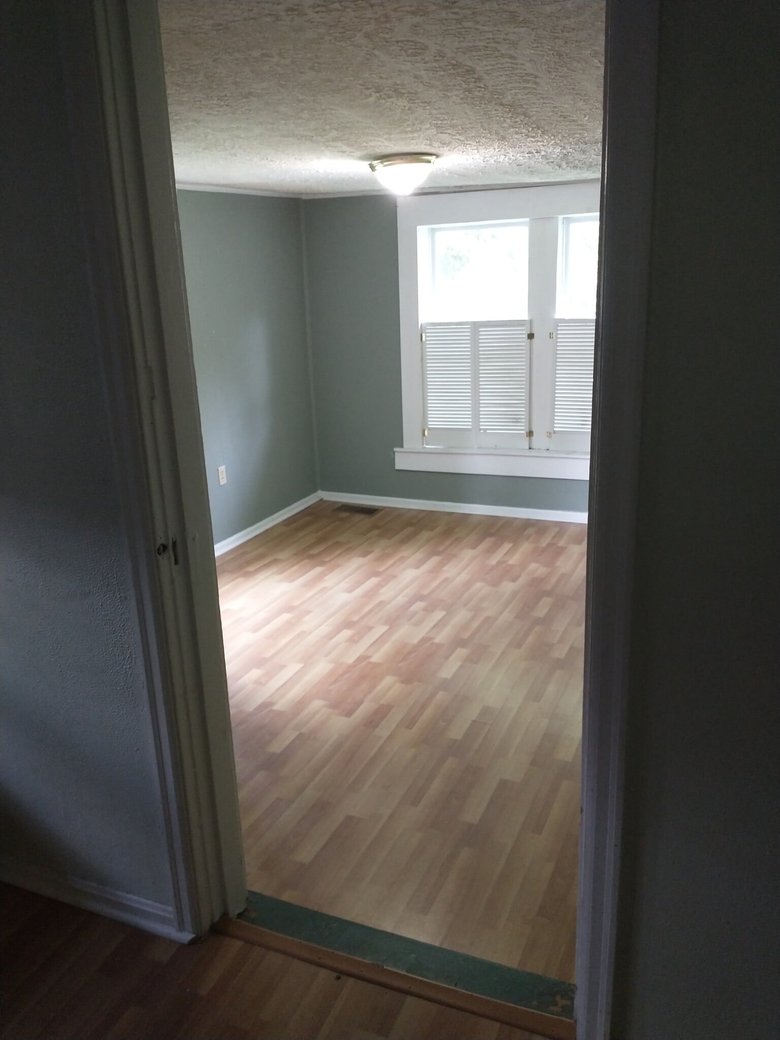 Building Photo - 113 Moberly Ave