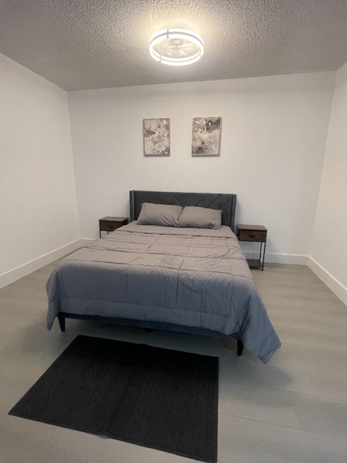 Building Photo - 1539 Osceola Park Dr