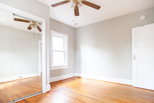 Building Photo - 4510 Dix st