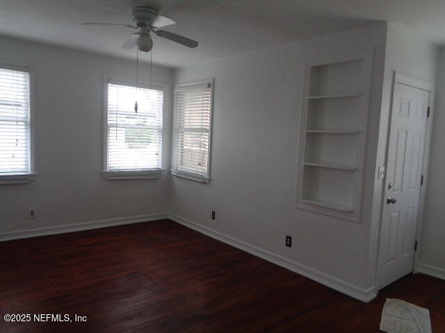 Building Photo - 533 3rd Ave N