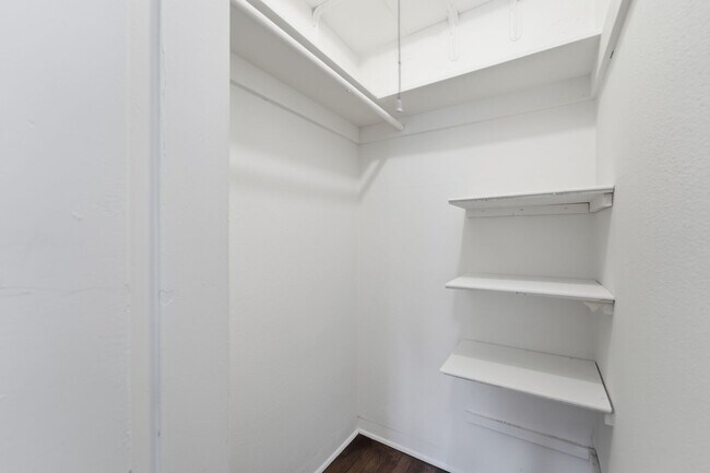 Building Photo - 408 N Spaulding Ave