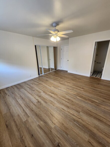 Building Photo - 1414 S Orange Grove Ave