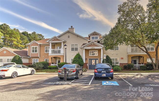 Building Photo - 17109 Red Feather Dr