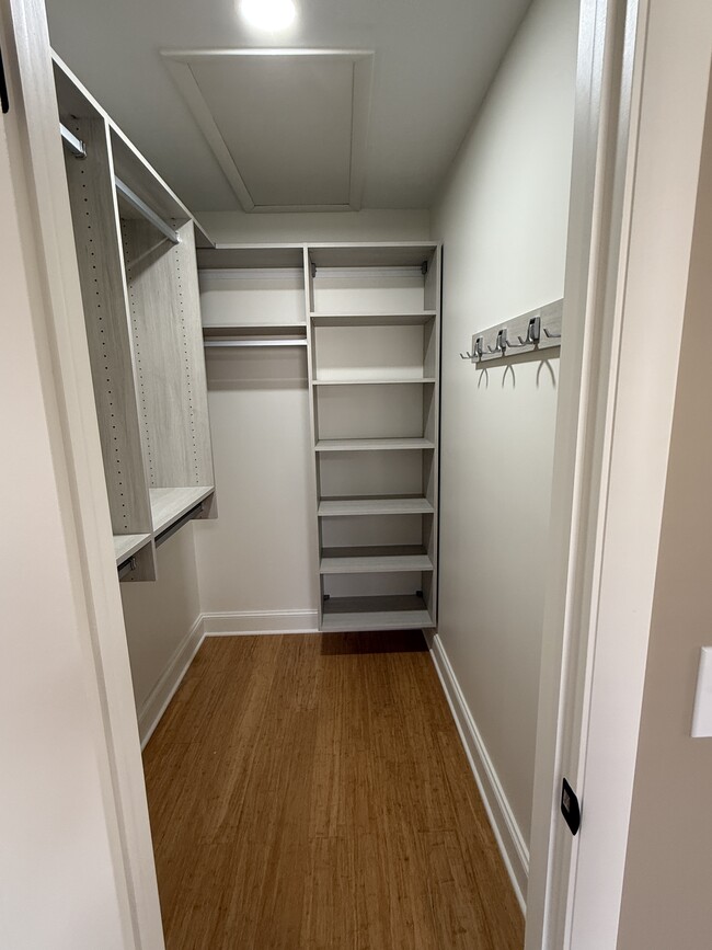 Walk-in California Closet (Master Bedroom) - 460 Eastbrooke Ln