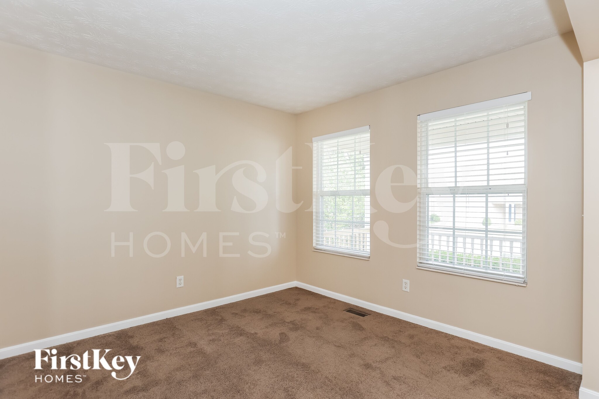 Building Photo - 100 Teil Tree Ct