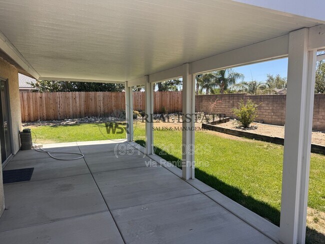 Building Photo - 16221 Jackson Dr