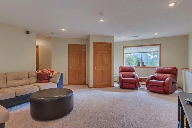 Building Photo - 1119 Cherrywood Ct