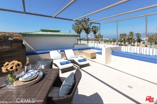 Building Photo - 11 Marine Terrace
