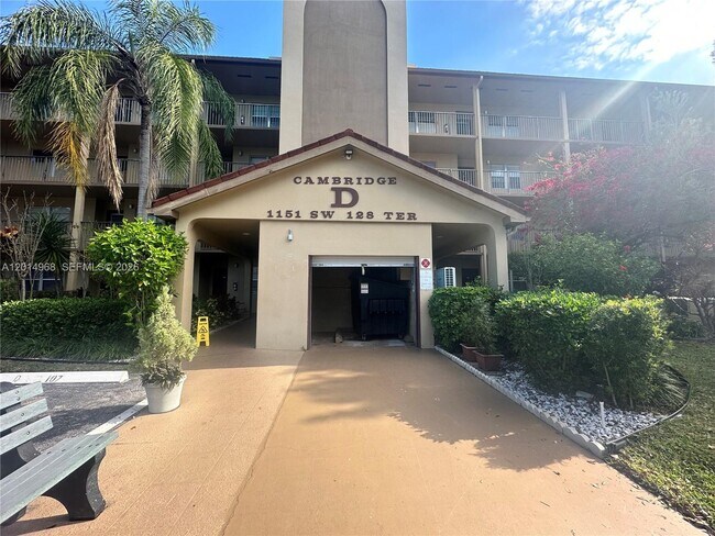 Building Photo - 1151 SW 128th Terrace