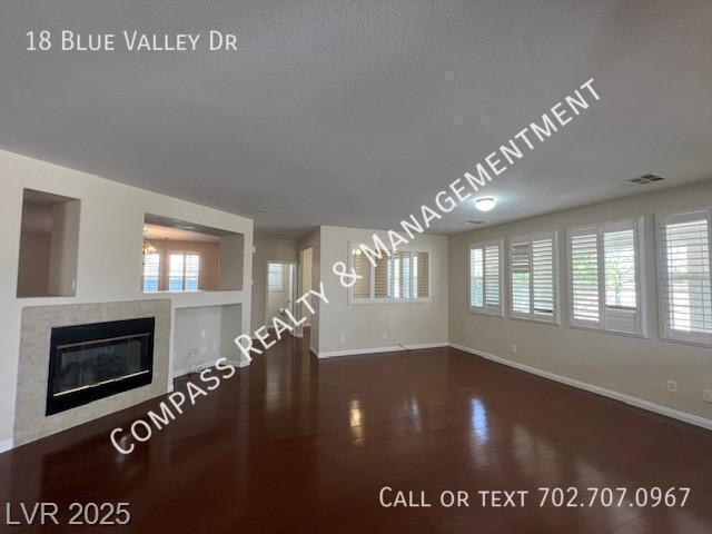 Building Photo - 18 Blue Valley Dr