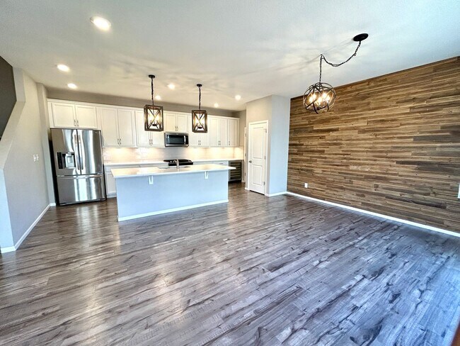 Building Photo - Better Than New! Stunning 4-year old Home with High-End Finishes