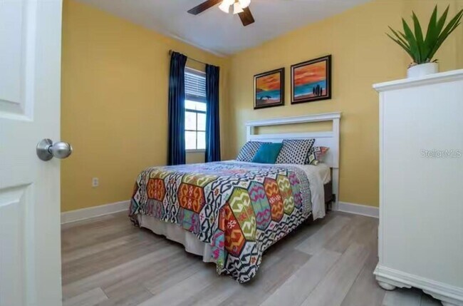 Building Photo - 2319 Avenue C