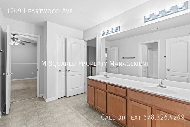 Building Photo - 1209 Heartwood Ave