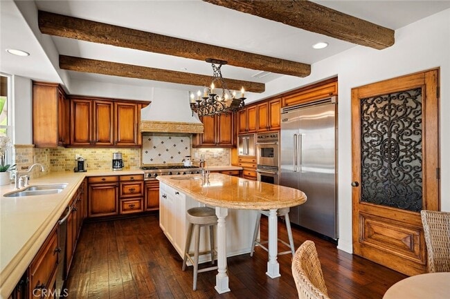 Building Photo - 5 Via Monarca St