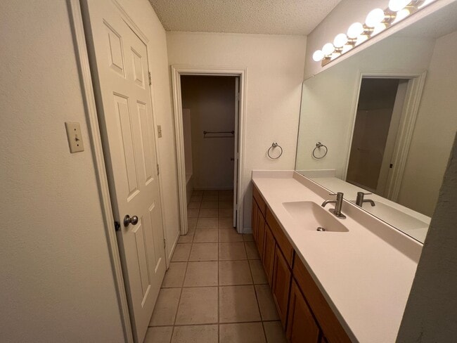 Building Photo - 9407 Panther Way