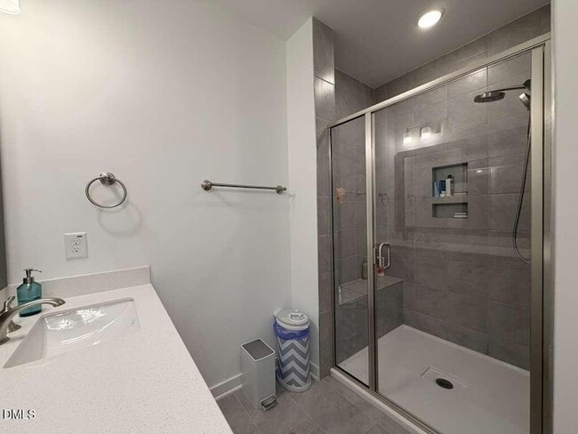 Building Photo - 2222 Bohan Ct