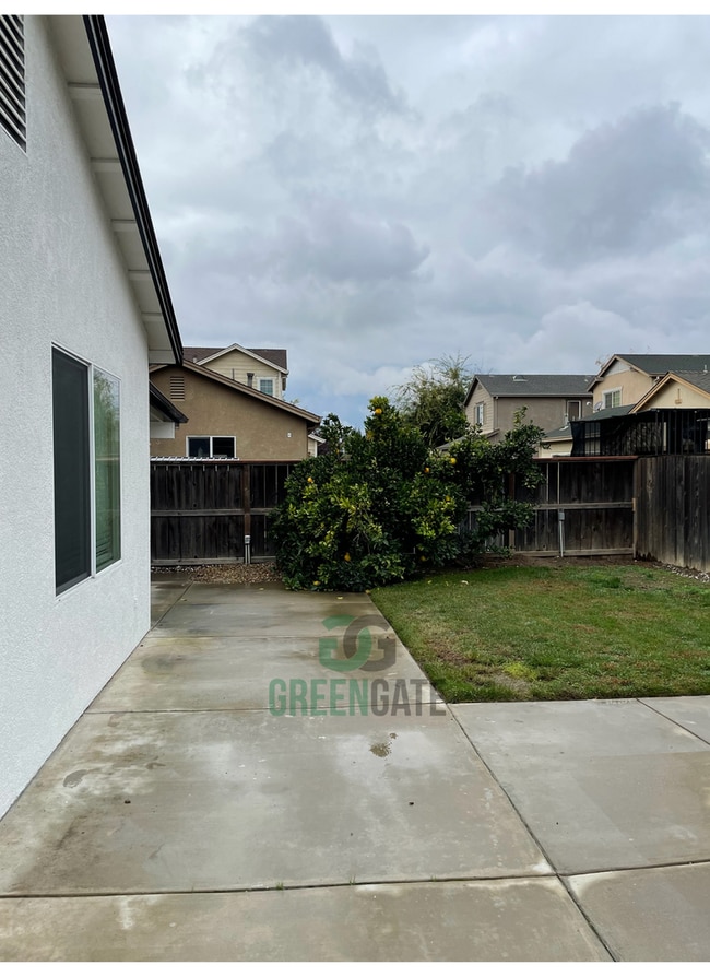 Building Photo - 2365 Paseo Del Sol