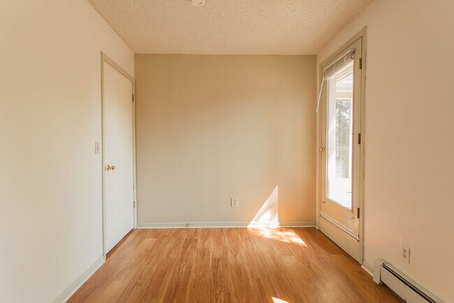 Building Photo - 1631 19th St