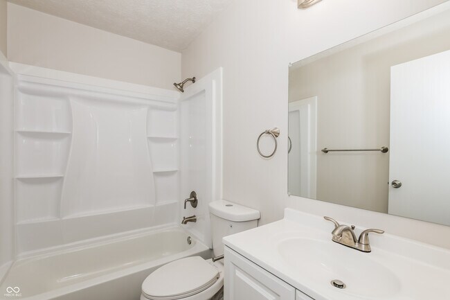 Building Photo - 11115 Dura Dr