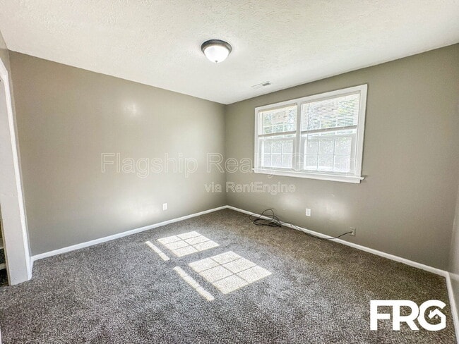 Building Photo - 416 N Kornegay St
