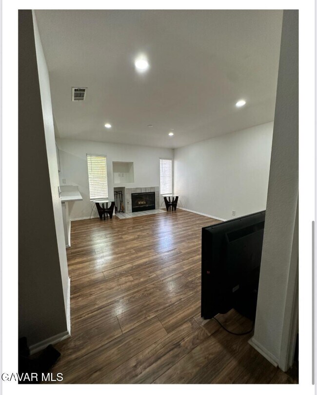 Building Photo - 5725 Monterey Pl