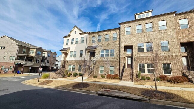 Building Photo - 209 Commons Ave