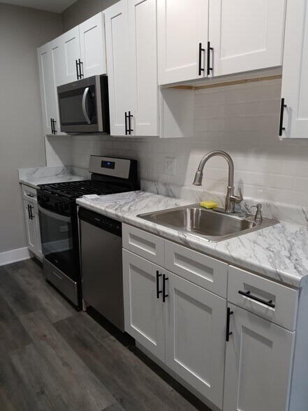 Primary Photo - Arbor Apartments