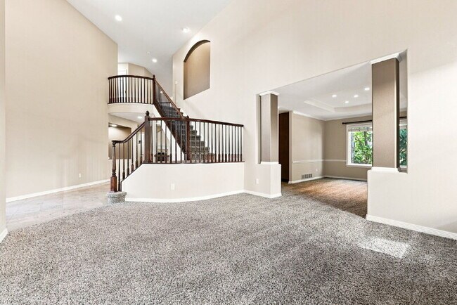 Building Photo - 9400 E Aspen Hill Ln