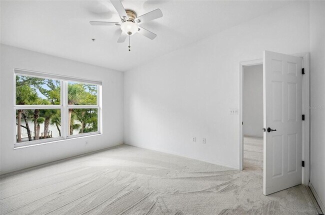 Building Photo - 100 Canopy Walk Ln