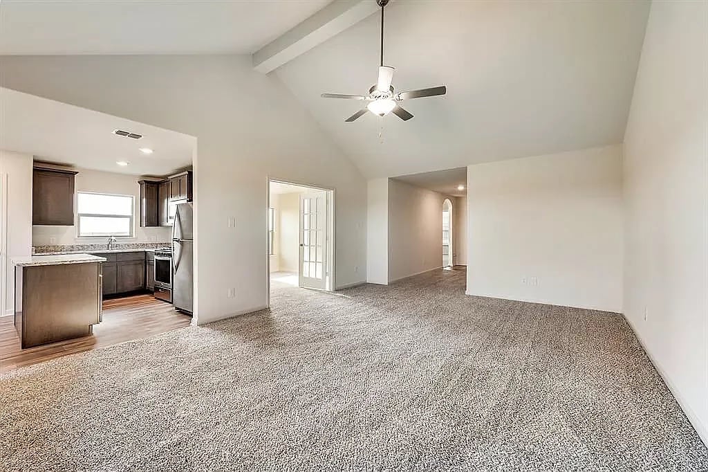 Building Photo - Room in House on Musselshell Dr