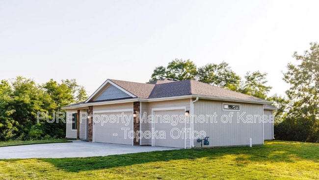 Building Photo - 3312 SE 22nd St