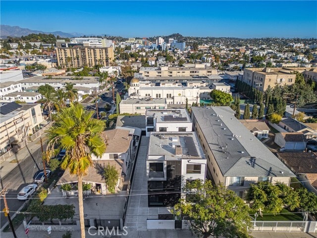 Building Photo - 1340 N Kingsley Dr