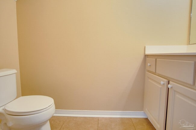 Building Photo - 2741 Bay Club Dr