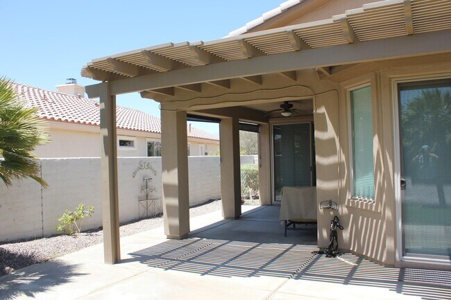 Building Photo - 41440 Via Arbolitos