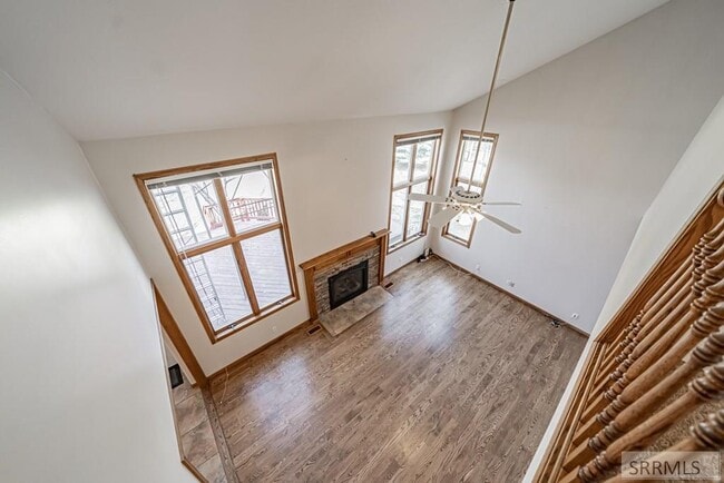 Building Photo - Sunnybrook