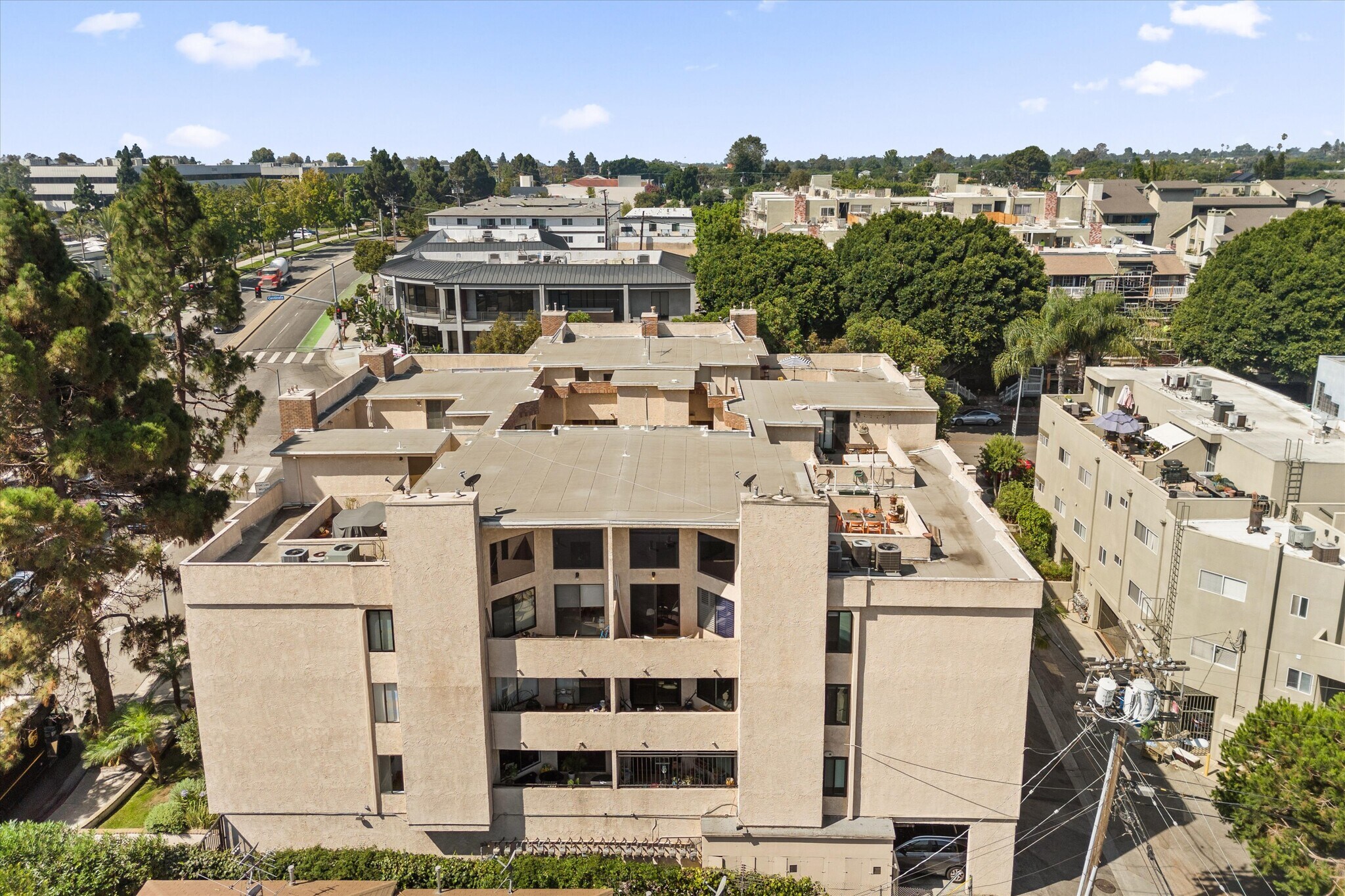 Building Photo - 12321 Ocean Park Blvd