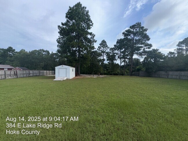 Building Photo - 384 E Lake Ridge Rd