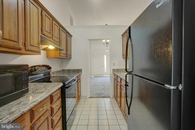 Building Photo - 2314 Majestic Ct