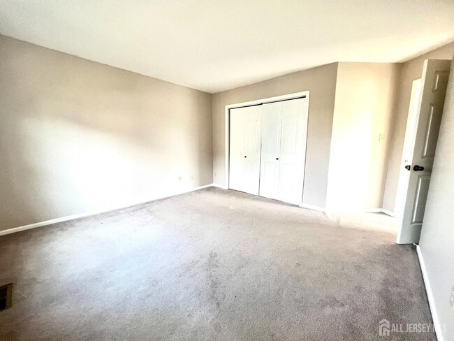 Building Photo - 111 Longfield Ct