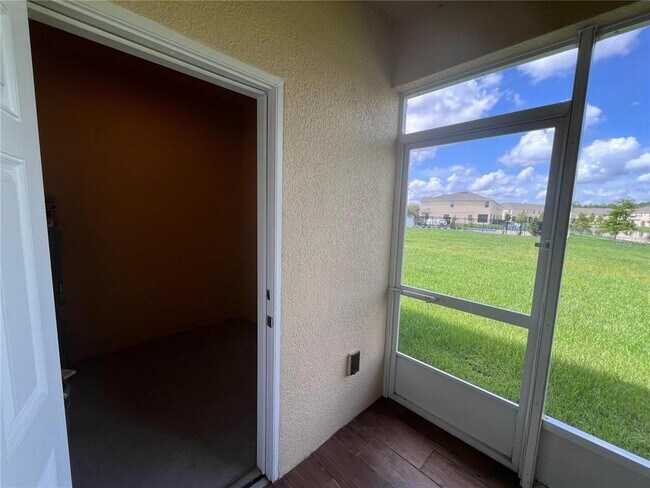 Building Photo - 4706 Coral Castle Dr.