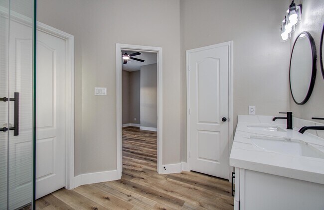 Building Photo - 4506 Knights Ct