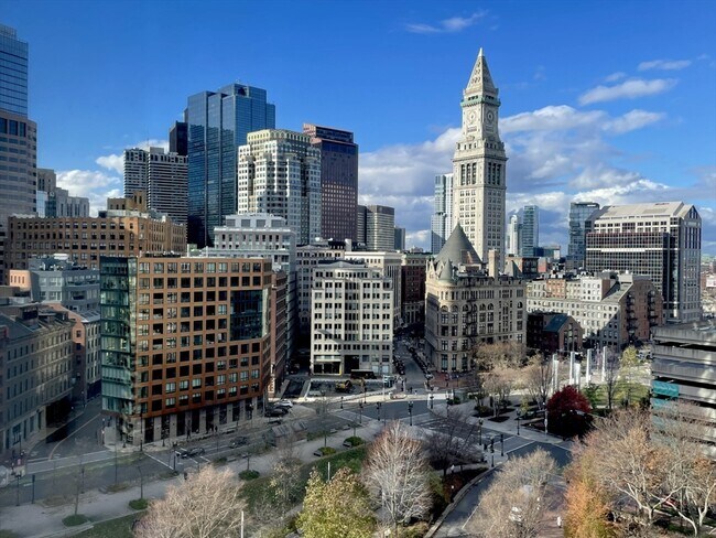 Building Photo - 10 Rowes Wharf