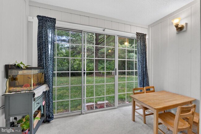 Building Photo - 12103 Green Ledge Ct